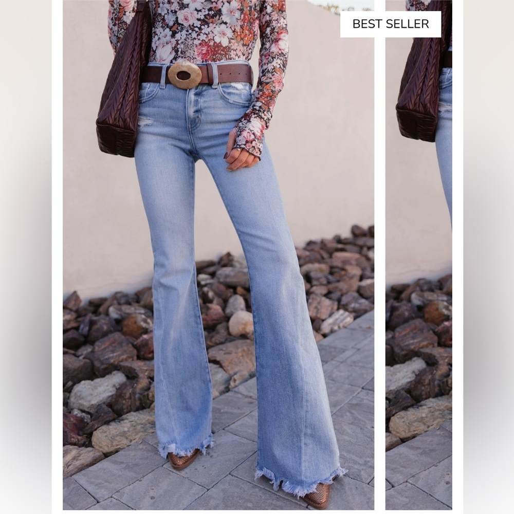 NWT- KanCan Juliet Flared Jeans